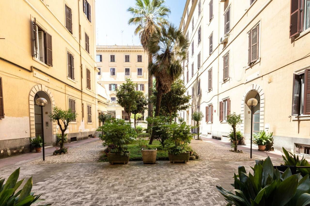 La Corte Pontificia Affittacamere 3*