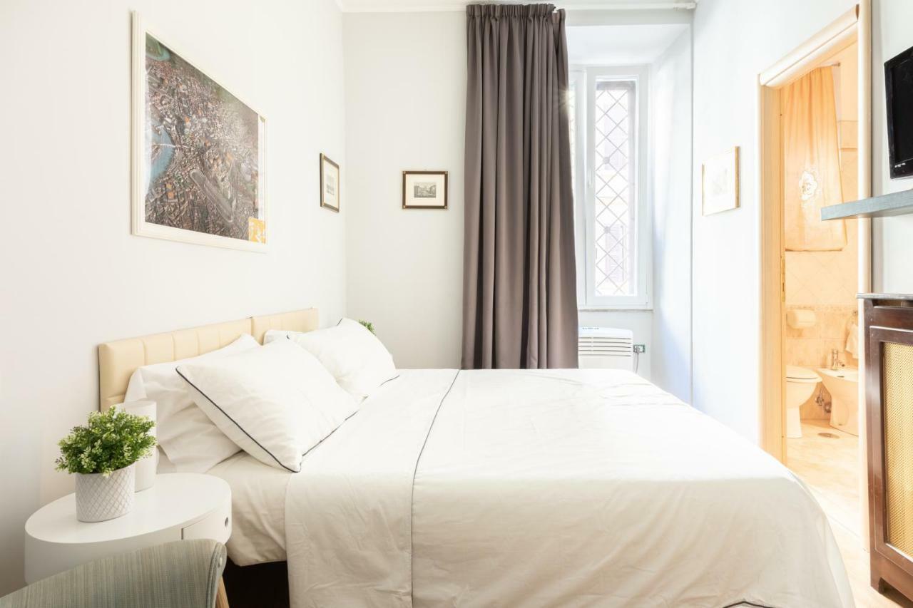 La Corte Pontificia Affittacamere 3*